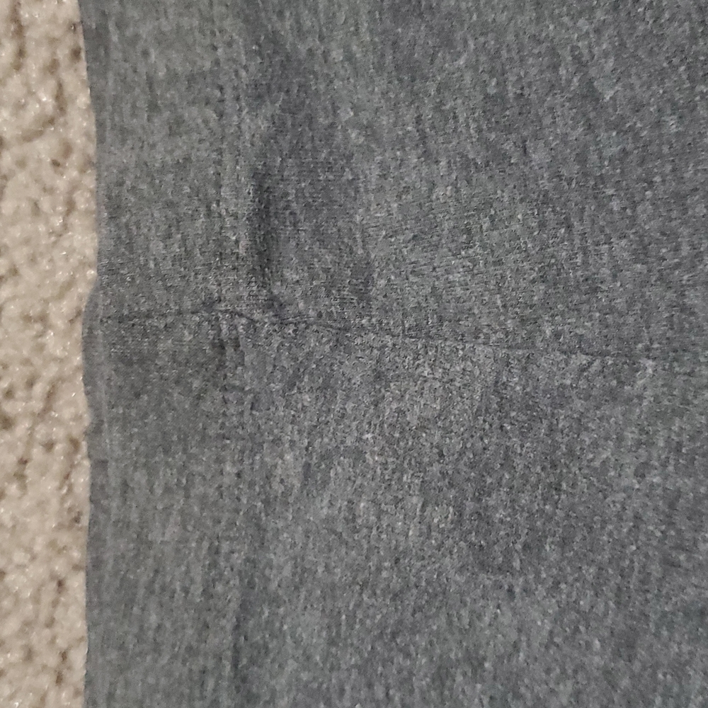 Workout shorts - Picture 2 of 3